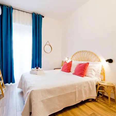 Luxury Bed & Breakfast 4*